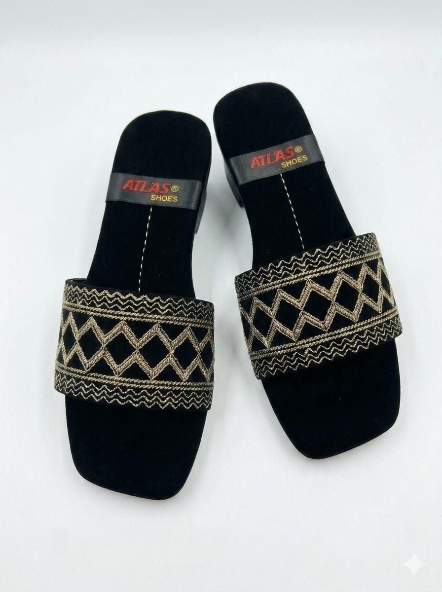Women black embroidered flat slipper